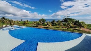 Piscina all'aperto