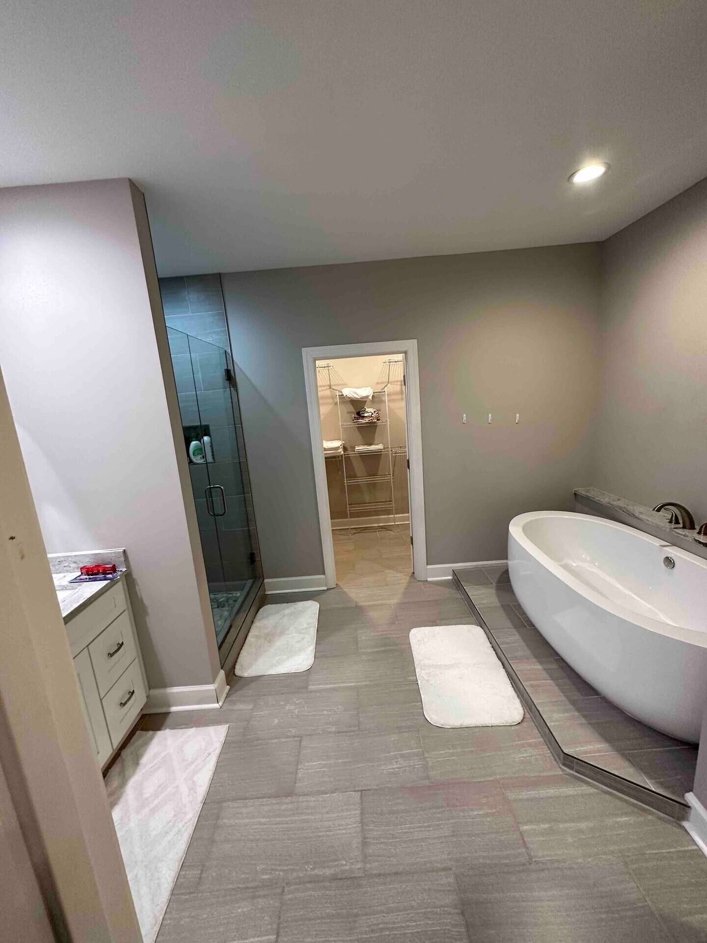 Hair dryer, towels, soap, shampoo
