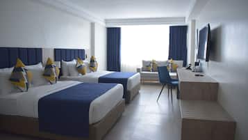 1 bedroom, in-room safe, desk, blackout drapes