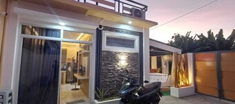 The Most Romantic Staycation in the City