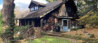 Pine Grove Retreat- True Mtn. Chalet near 7 Springs, Falling Water, & Ohiopyle