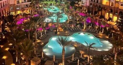 Beach Front Resort Cabo Xmas! 2bd for 6 Dec23-30
