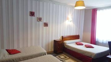 Quadruple Room | Free WiFi