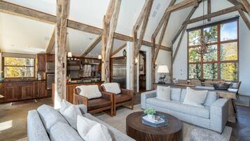 電視、壁爐、 辦公室