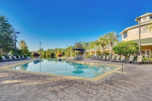 Apartment (3 Bedrooms) | Interior - 2 Mi to Animal Kingdom: Kissimmee Resort Condo! (Kissimmee)