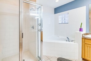 Apartment (3 Bedrooms) | Interior - 2 Mi to Animal Kingdom: Kissimmee Resort Condo! (Kissimmee)