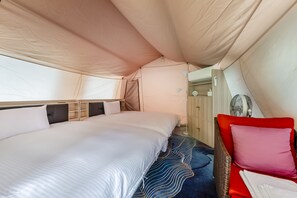 Free WiFi, bed sheets - L.M.S B&B GLAMPING (Gongguan)