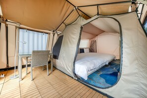 Free WiFi, bed sheets - L.M.S B&B GLAMPING (Gongguan)