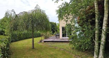 Maison chaleureuse proche de la mer.