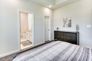 House (3 Bedrooms) | Interior - Cape Charles Home: 4 Mi to Kiptopeke State Park! (Cape Charles)