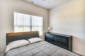 House (3 Bedrooms) | Interior - Cape Charles Home: 4 Mi to Kiptopeke State Park! (Cape Charles)