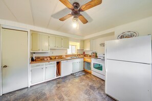 Cottage (2 Bedrooms) | Interior