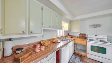 Cottage (2 Bedrooms) | Interni