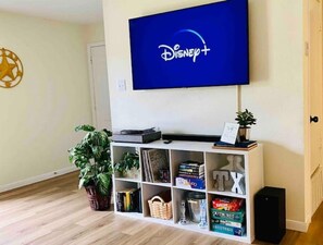 Interior - Cozy DFW Duplex, central location, kids, pets (North Richland Hills)