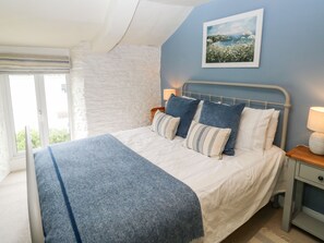 3 camere, con stile personalizzato, con arredamento individuale