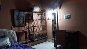 1 habitación, wifi gratis y ropa de cama 