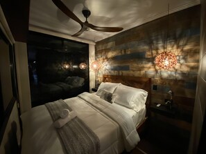 1 bedroom, WiFi, bed sheets - CARGO - Costa Ricas Coolest Container stay (Sarchi)