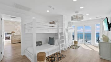 5 habitaciones, tabla de planchar con plancha y wifi gratis