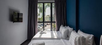 Chariton Hotel Bagan