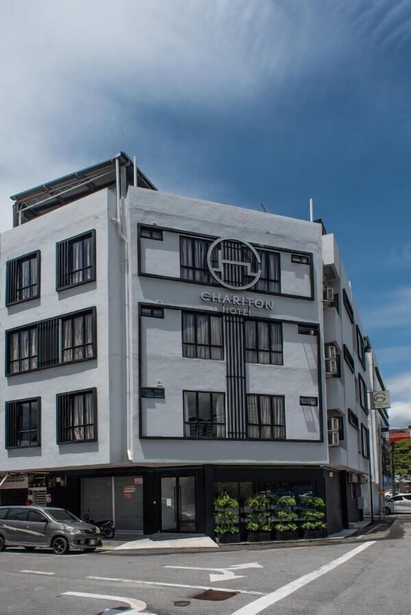 Exterior - Chariton Hotel Bagan (Butterworth)