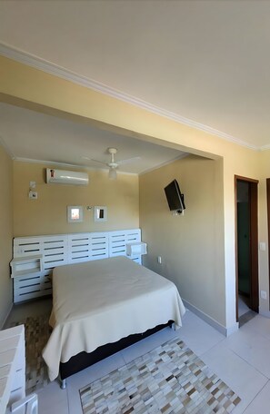 Kamar Double Galeri | Minibar gratis, brankas, dan Wi-Fi gratis