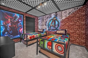 7 chambres, fer et planche à repasser, Wi-Fi, draps fournis