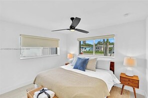 Maison Confort | 3 chambres, rideaux occultants, fer et planche à repasser, Wi-Fi gratuit