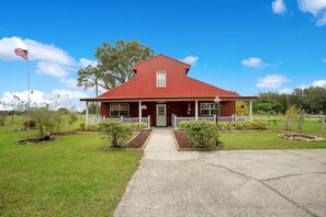 Exterior - Finca Bella. The Ultimate Farm
 (Umatilla)