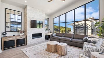 Älytelevisio, takka