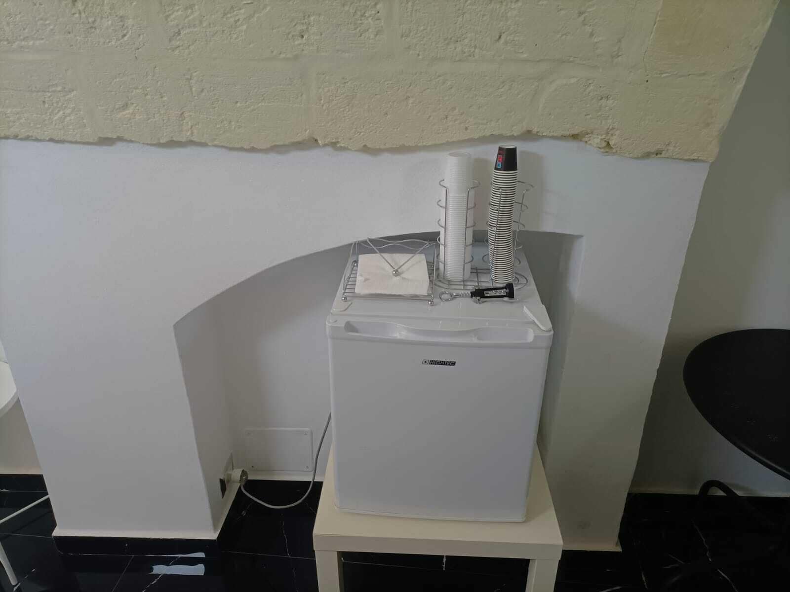 Foto - Newhouse Rooms BLACK & WHITE