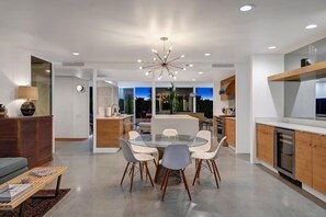 House | Dining room - Wexler Steel House (Palm Springs)