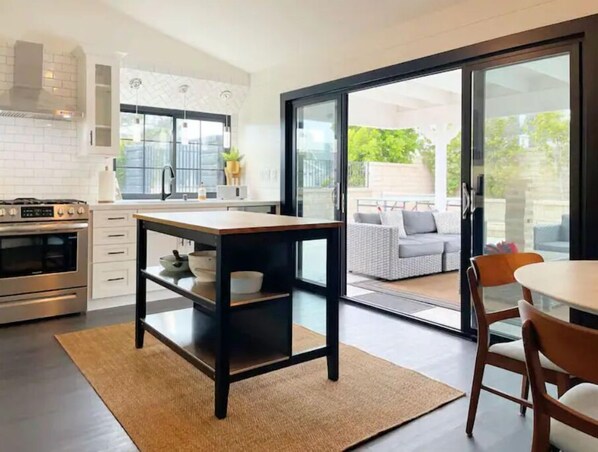 Interior - Beautiful Townhouse near Hospital (Amarillo)