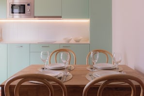 Apartment, 1 Double Bed with Sofa bed, Sea View | Private kitchen | Mini-fridge, microwave, stovetop, dishwasher