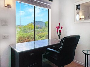 Interior - Sedona Cozy Condo with Pool, Walk to Restaurants, 4-Min to Hiking, Near Stores (Sedona)