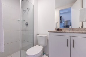 Exclusive Studio | Bathroom