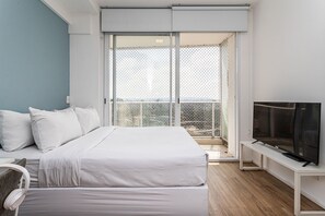 Studio – executive | Strykejern/-brett, wi-fi (inkludert) og sengetøy