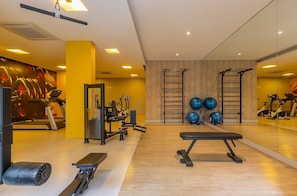 Fitness facility - Setin Downtown Praca da Sé by Viva - Prédio completo com piscina perto de estação de metrô no Centro de São Paulo (São Paulo)