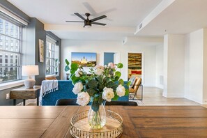 Interior - The Big Easy's Finest: 4-Bedroom Luxury Condo in New Orleans (New Orleans)