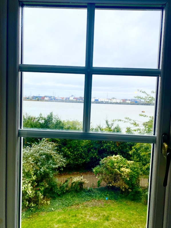 Interior - Impeccable 2-bed Apartment in London (London)