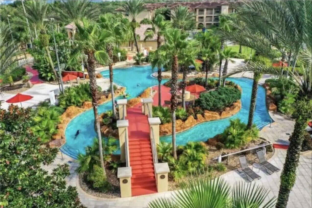 Increíble Casa en Regal Palms
