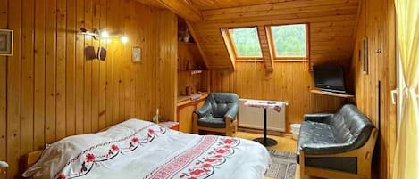 8 habitaciones, wifi y ropa de cama