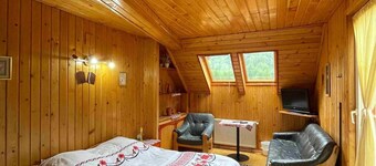 Mountain Chalet. Stunning Views, Pet-Friendly, Perfect for Events and Relaxation