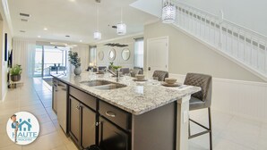 Casa premium, 6 quartos, piscina particular | Cozinha privada