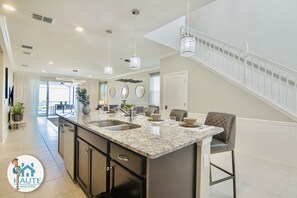 尊榮獨棟房屋, 6 間臥室, 私人泳池 | 私人廚房 | 大型冰箱、微波爐、烤箱、爐台