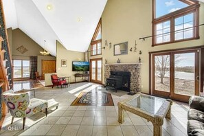 Living area - Peaceful Organic Livestock Farm (Bonfield)