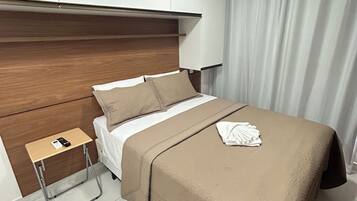 Standard Apartment | 1 bedroom, blackout drapes, free WiFi, bed sheets