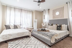 3 bedrooms, iron/ironing board, WiFi, bed sheets