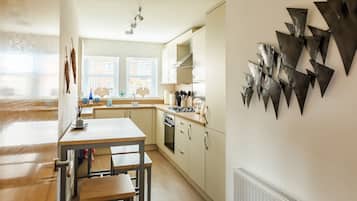 Apartment | Private kitchen | Fridge, microwave, oven, stovetop