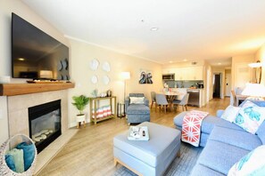 Smart-TV, peis, videospill og bøker