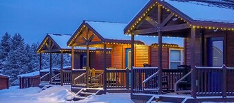 Spruce Cabin (with Loft)